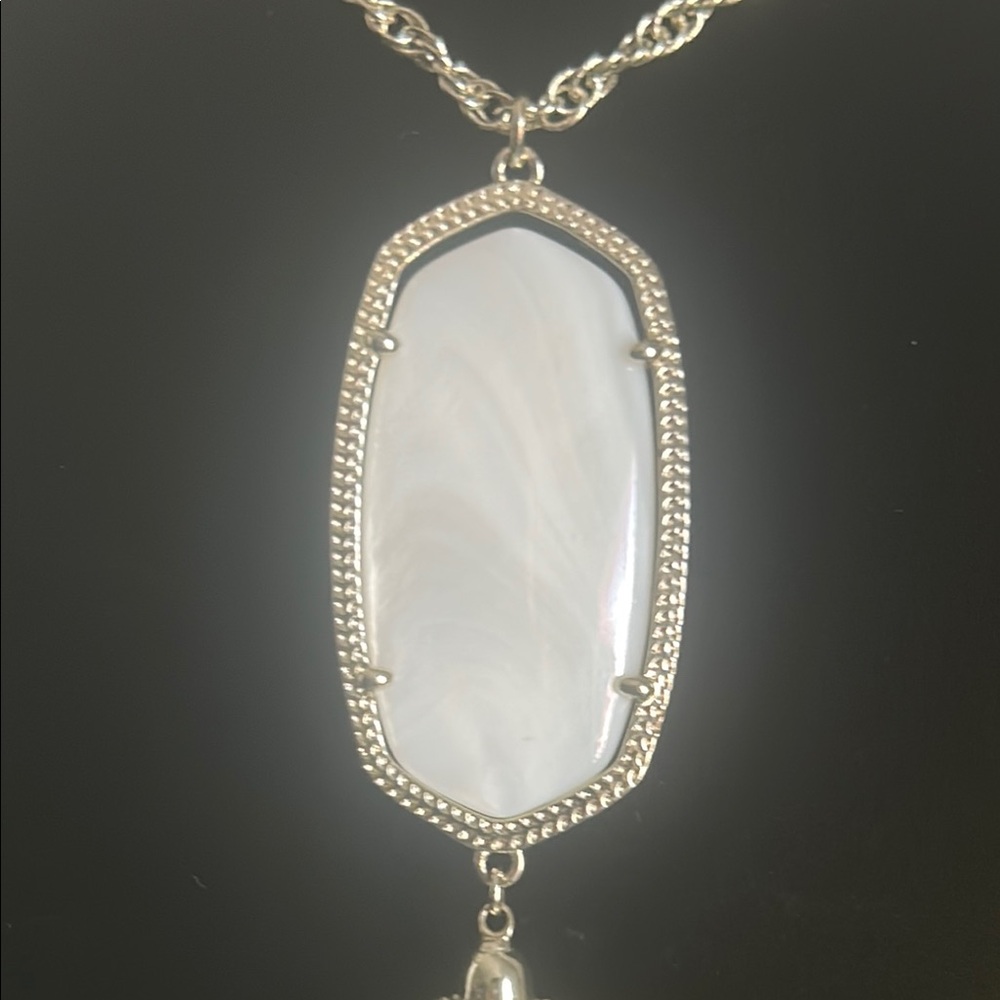 Kendra Scott Rayne Mother of Pearl Pendant Tassel Fringe Silver Tone Necklace - Picture 6 of 8